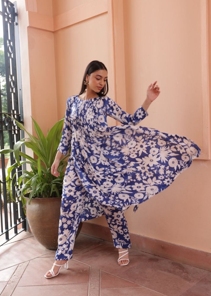 A Model Wearing Multicolor Vegan Silk Royal Kurta Set- Oasis Blue Print, curated by Only Ethikal
