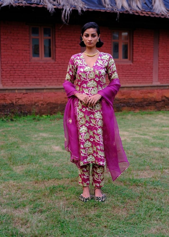 A Model Wearing Multicolor Silk Velu Kurta Set, curated by Only Ethikal