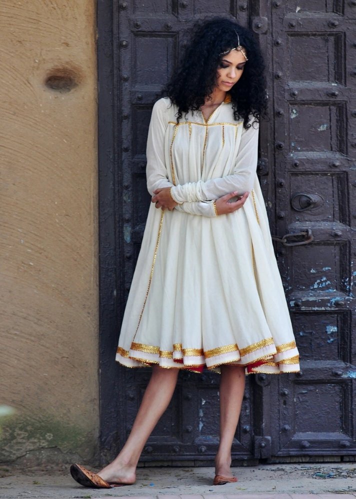 Ivory Ornamental dress