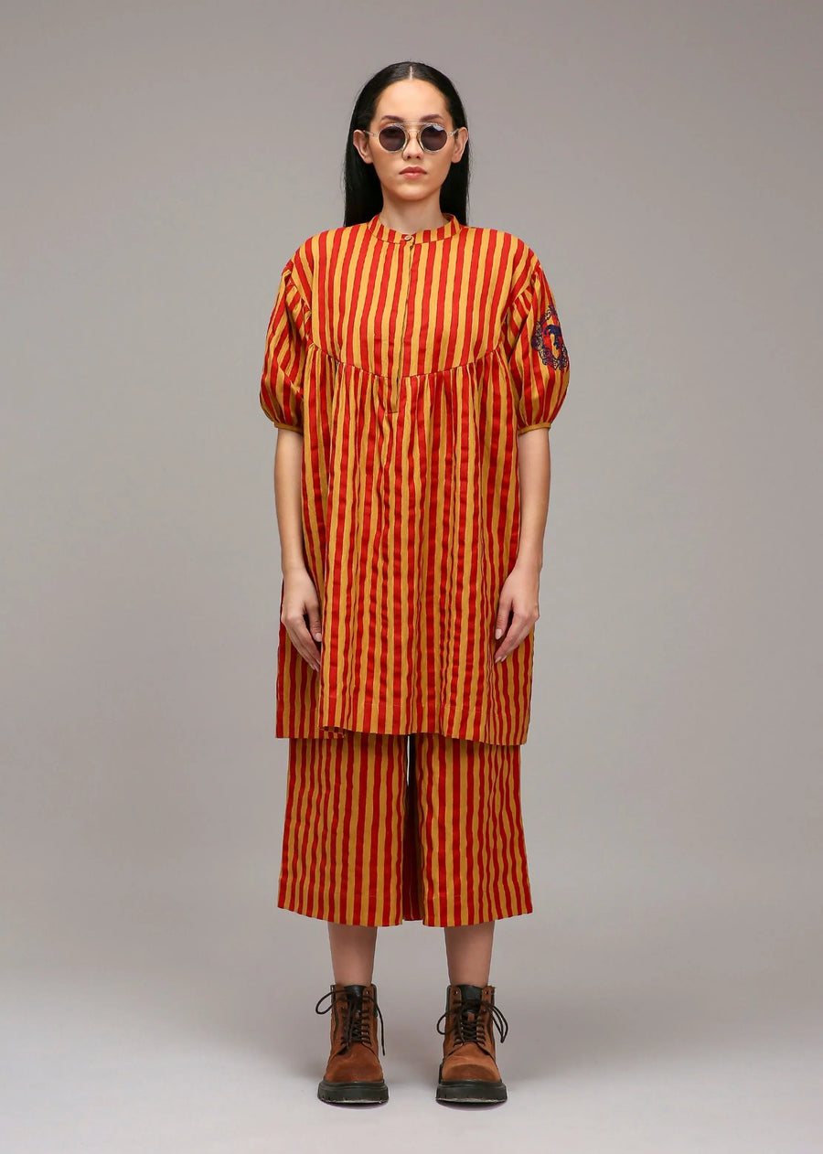 A Model Wearing Multicolor Cotton Tan-Brown Red Striped Short Acra Tunic, curated by Only Ethikal