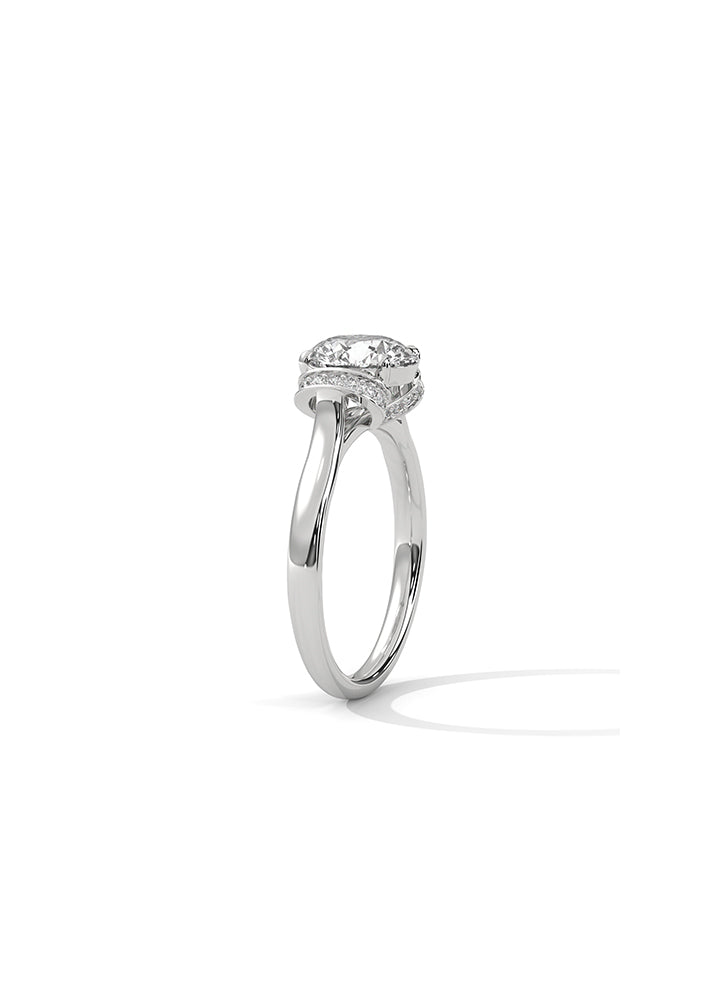 Solitaire Ring With 22 Diamonds-Cat0110