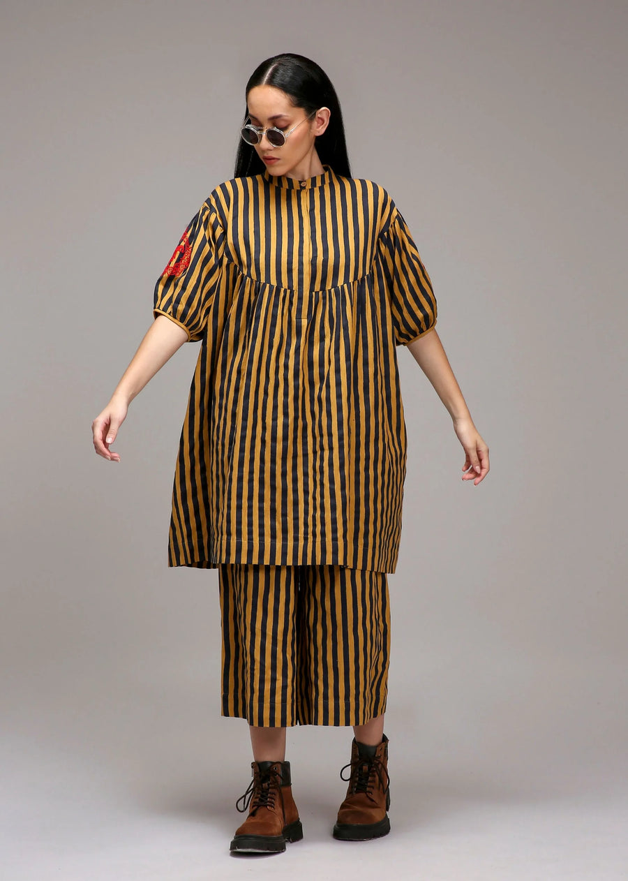 A Model Wearing Multicolor Cotton Tan-Brown Blue Striped Short Acra Tunic Set (2 PCS), curated by Only Ethikal
