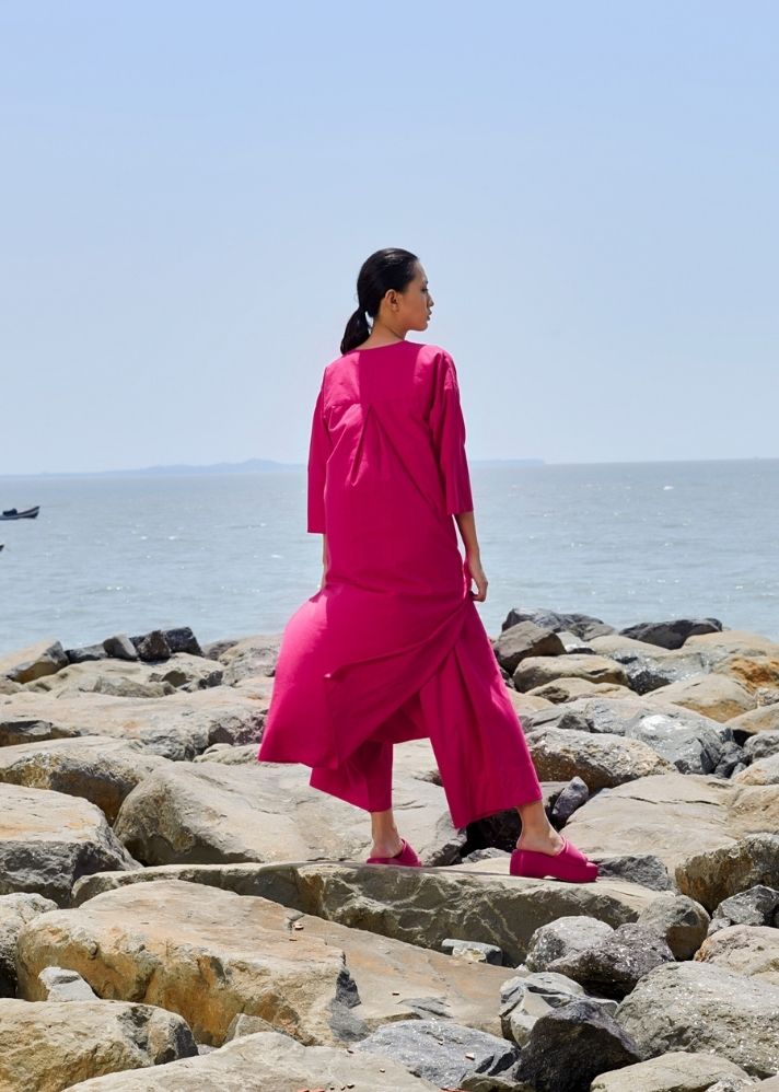 A Model Wearing https://cdn.shopify.com/s/files/1/0084/9261/3692/files/129_3dd05106-85c1-4d79-84cd-1186bbc16be4.jpg?v=1685094693 3, curated by Only Ethikal
