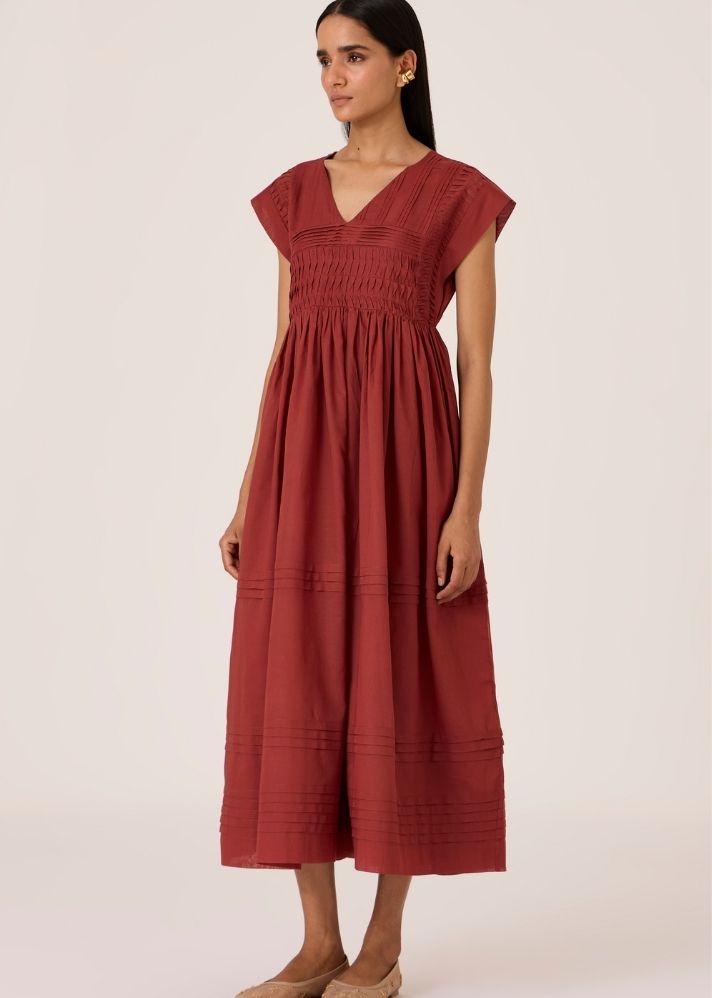 Aelia Umber Pleated Midi Dress