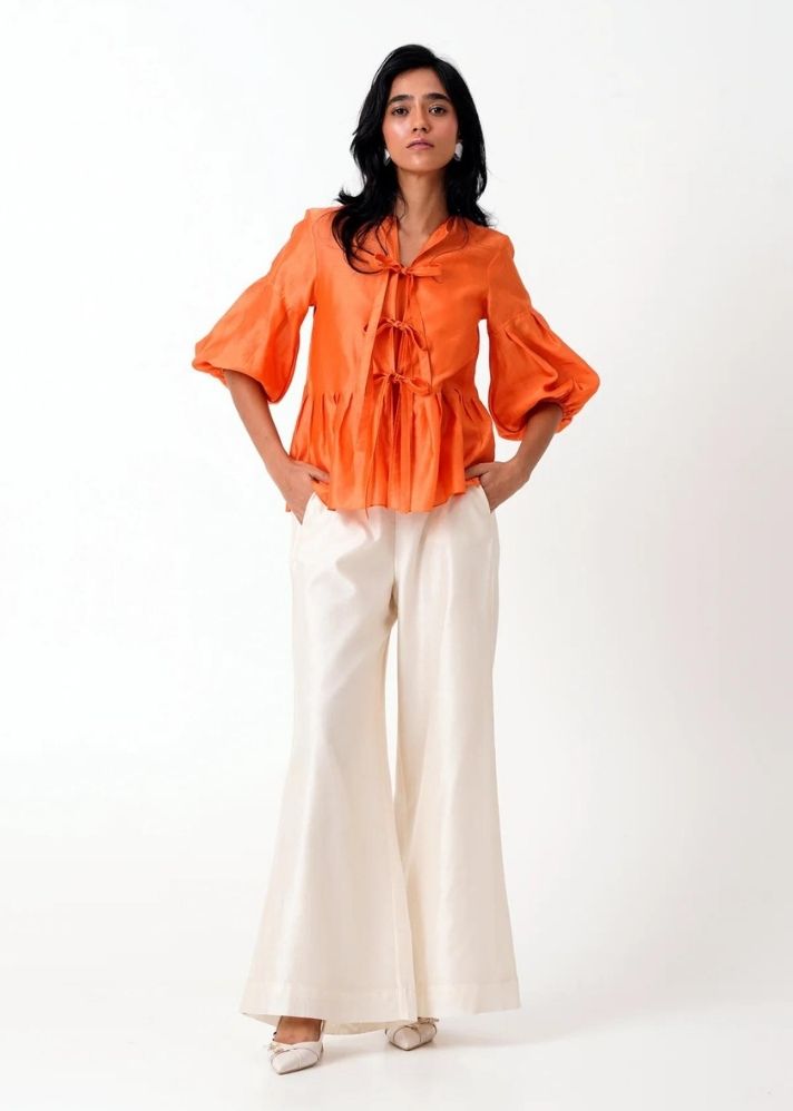 A Model Wearing White Handloom Chanderi Toni Pant, curated by Only Ethikal