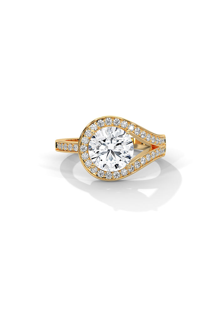 Solitaire Ring With 39 Diamonds-Cat0156