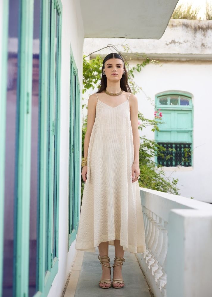 A Model Wearing White Chanderi Cotton White Moana Maxi Dress-Ra/Fe/01, curated by Only Ethikal