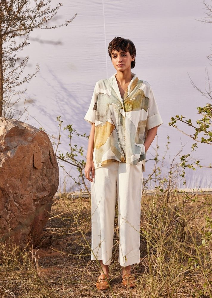 A Model Wearing White  Cotton Mul Verdure Twill Pants, curated by Only Ethikal