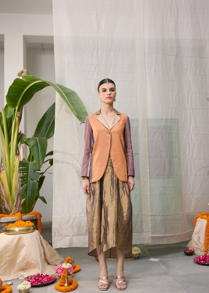 A Model Wearing Gold Chanderi Cotton Gold Mrunal Skirt-Ra/Fe/54, curated by Only Ethikal