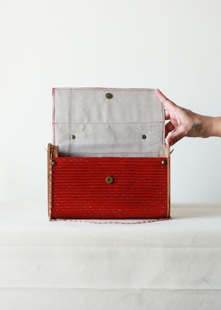 Soie Upcycled Capsule Clutch