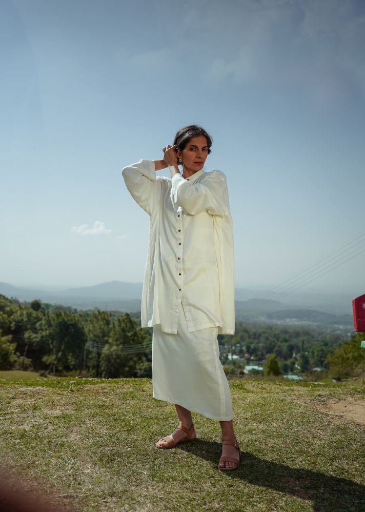 L.14 Unisex Relaxed-Fit Kurta Shirt