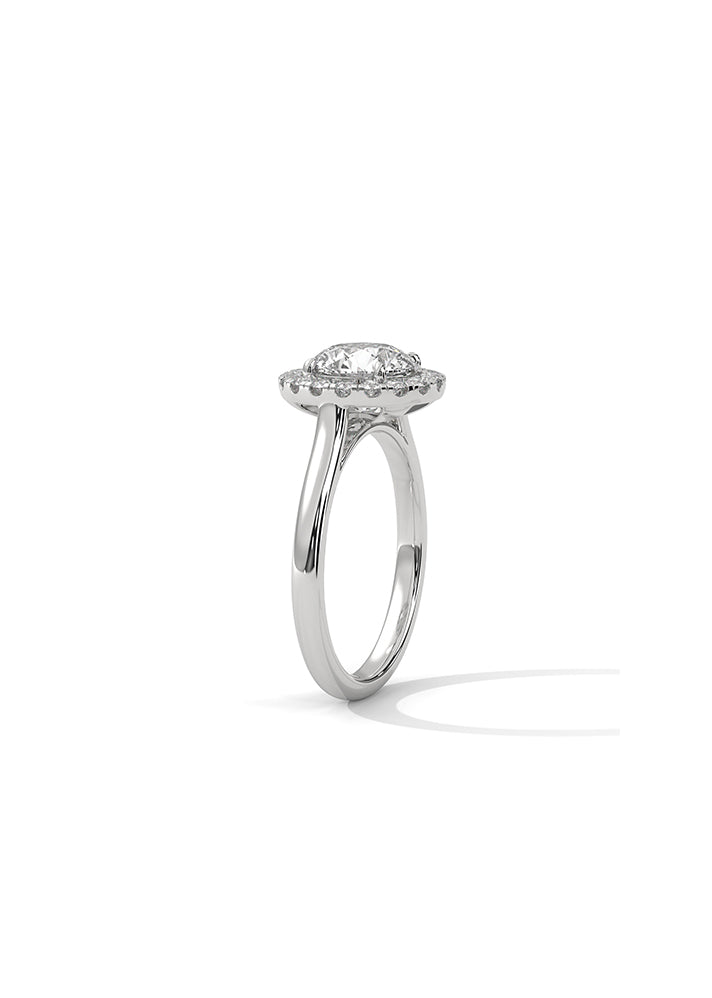 Solitaire Ring With 18 Diamonds-Cat0135