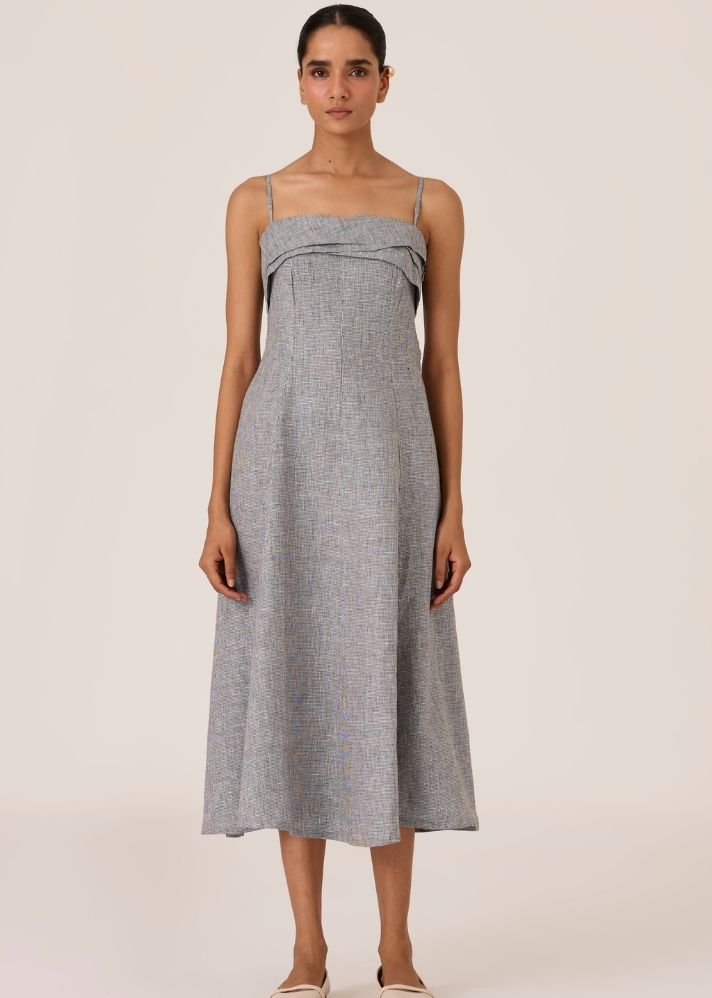 A Model Wearing Grey Linen Azzah Houndstooth Linen Midi Dress , curated by Only Ethikal