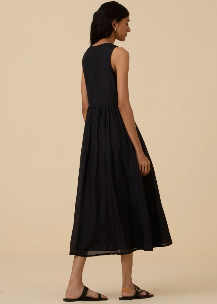 Hafa Black Sleeveless Dress