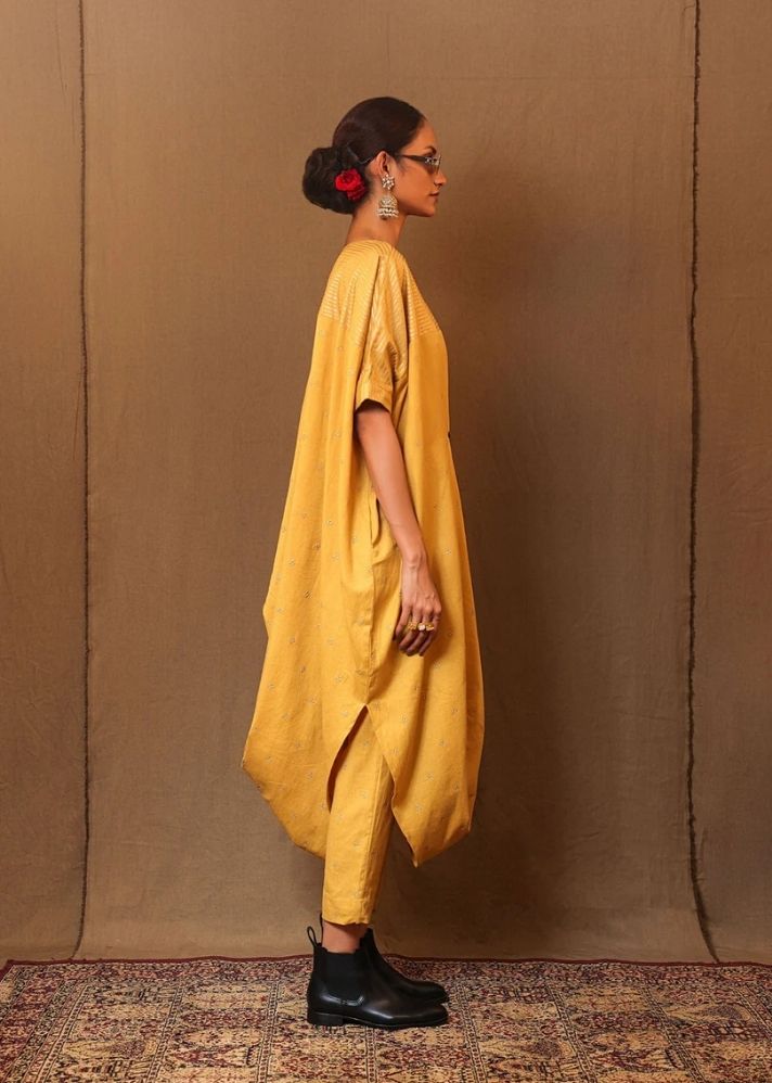 Mustard Club Str Button Cowl Tunic