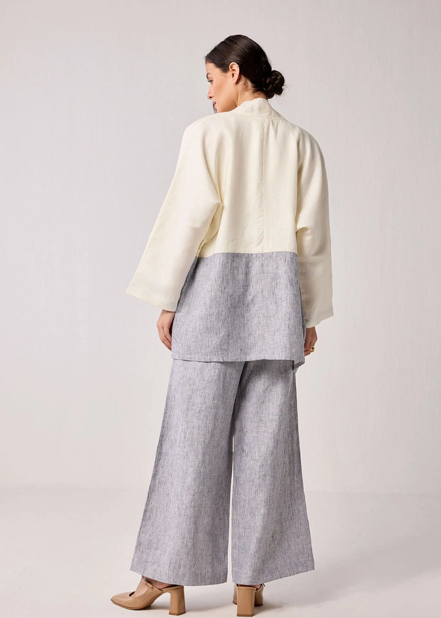 Oversized Hemp Overlay With Kimono Sleeves In Off-White And Pin Stripes