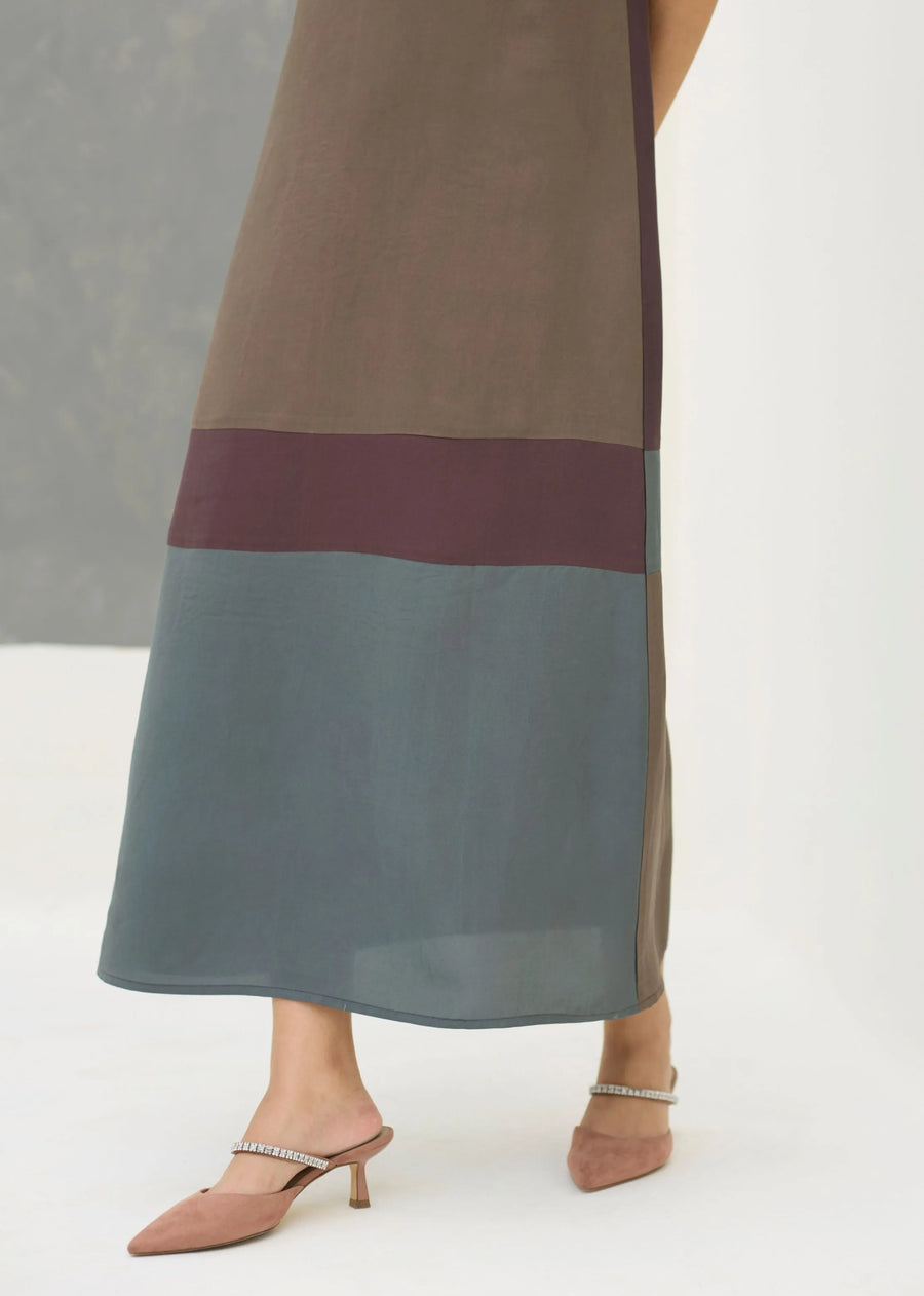 Nida Sleeveless Mulberry Silk Dress - Taupe Grey