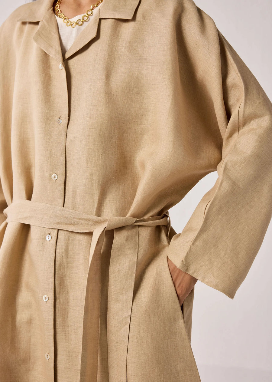 Oversized Lightweight Hemp Trench Coat With Side Slits In Beige