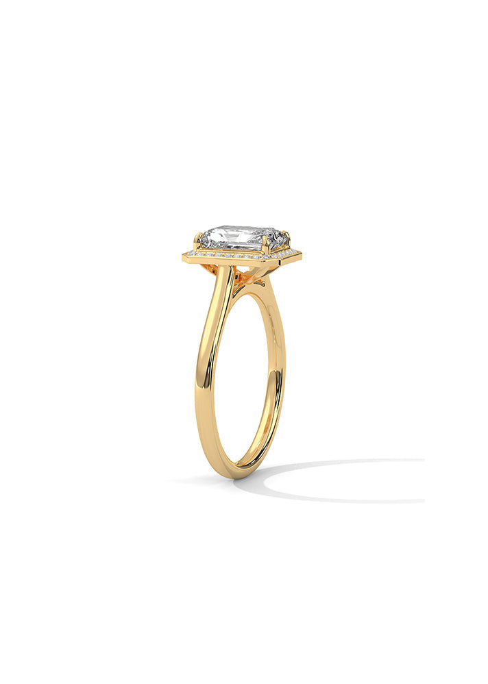 Emerald Cut Solitaire Ring With 30 Diamonds-Cat0125