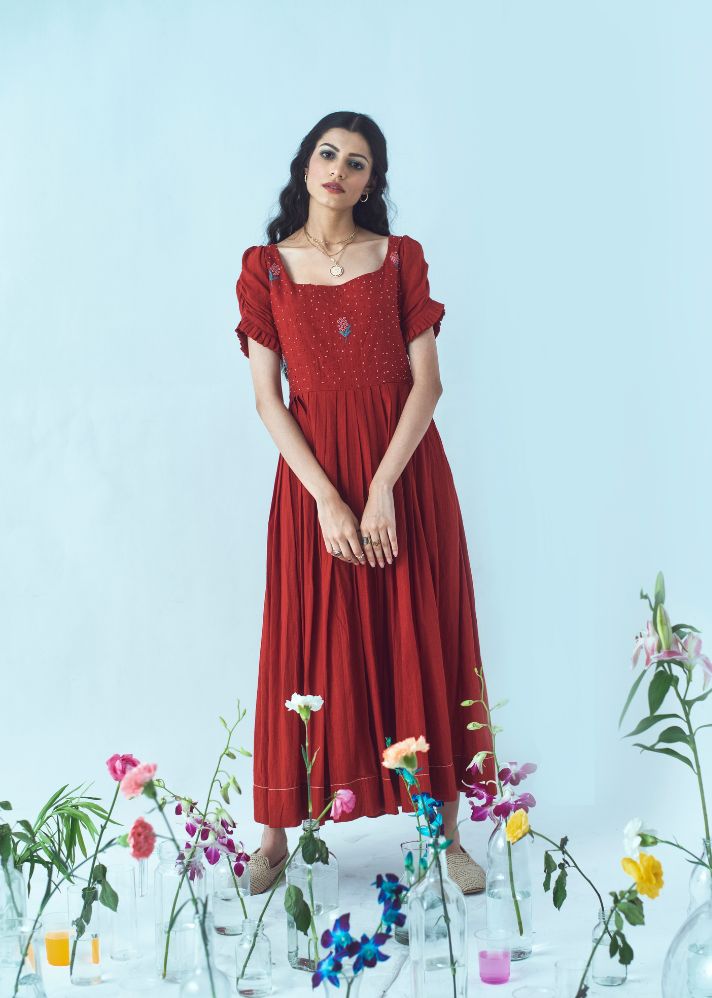 A Model Wearing Red Handloom Cotton Knotty Tales Dress In Cotton


, curated by Only Ethikal