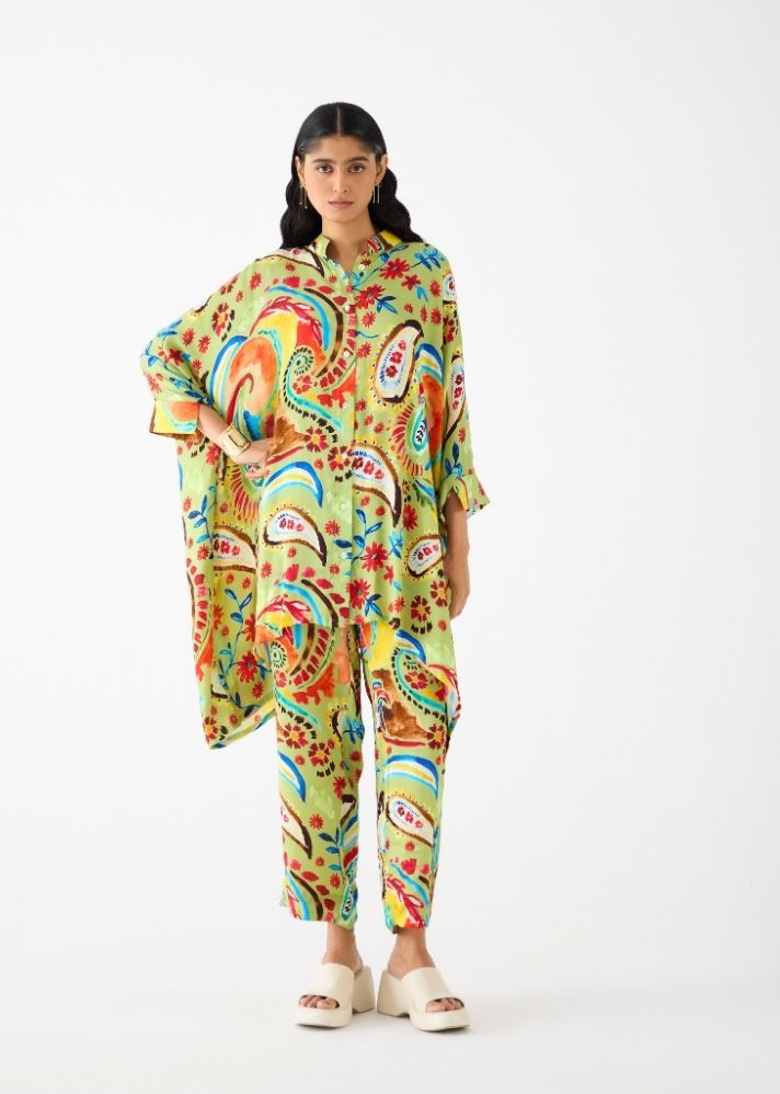 A Model Wearing Multicolor Vegan Silk Antella Short Kimono And Pants , curated by Only Ethikal