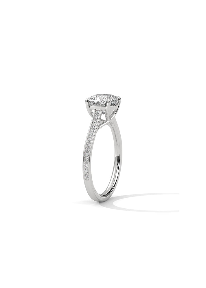 Solitaire Ring With 26 Diamonds-Cat0120