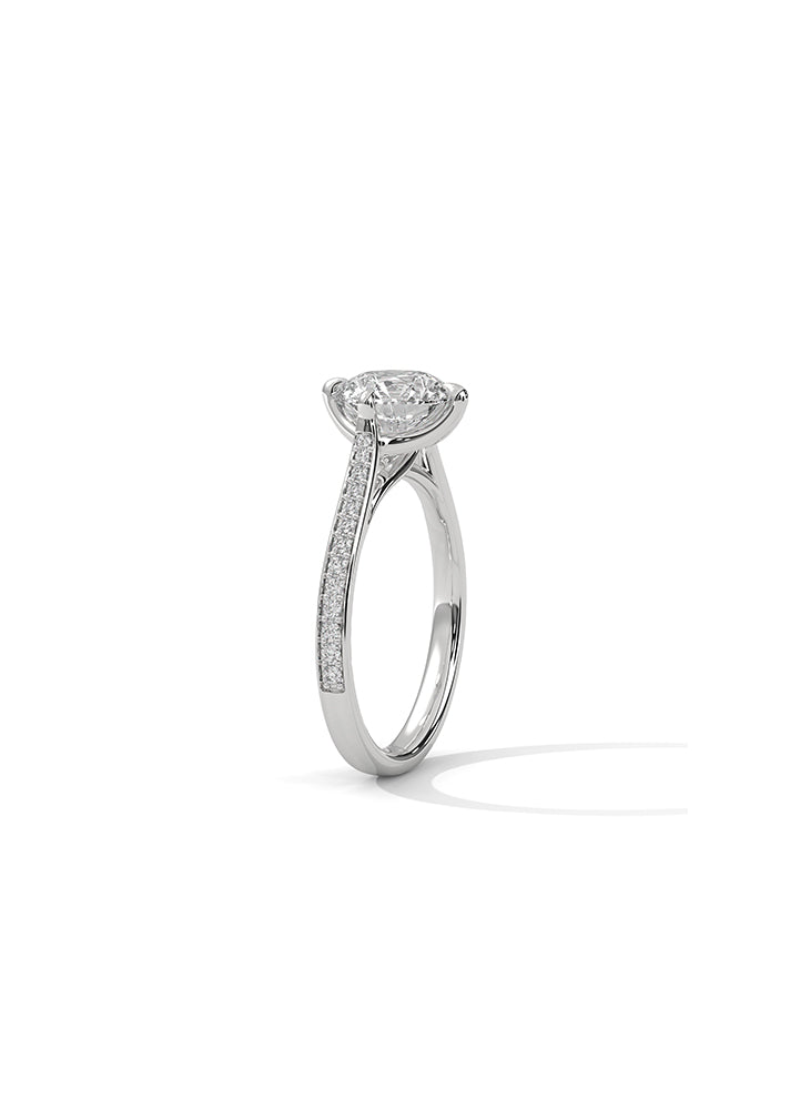 Solitaire Ring With 26 Diamonds-Cat0129