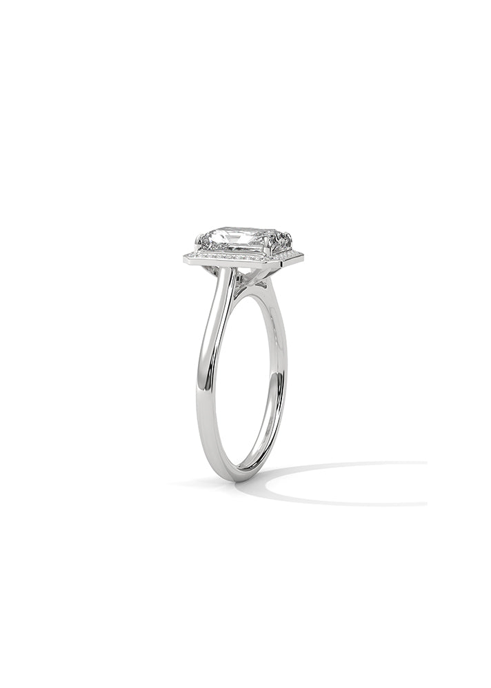 Emerald Cut Solitaire Ring With 30 Diamonds-Cat0125