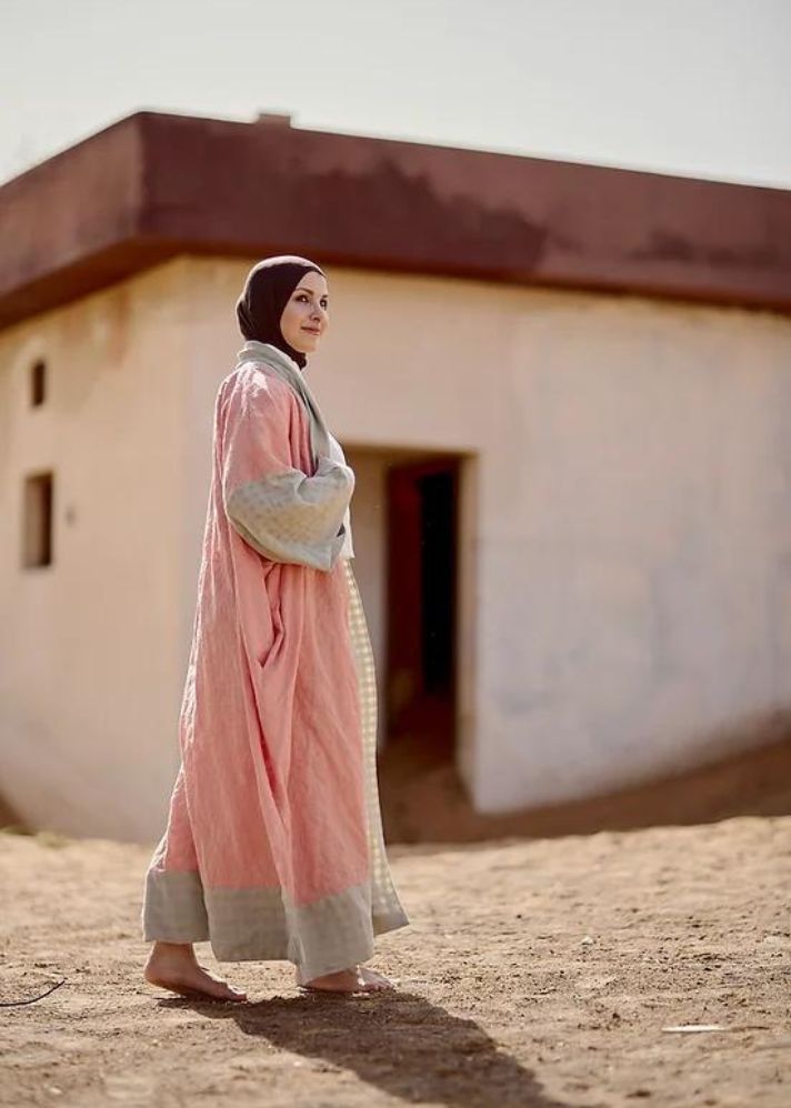 A Model Wearing Multicolor Linen Abidha Abaya - Pink Threadwork, curated by Only Ethikal