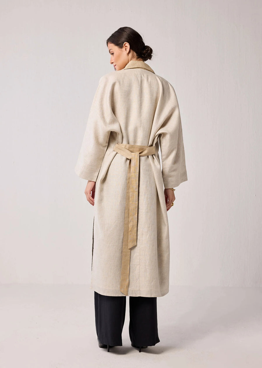 Oversized Long Hemp Jacket With Side Slits In Beige