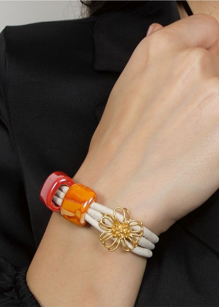 Flower And Light Bracelet In Cork & Ceramic