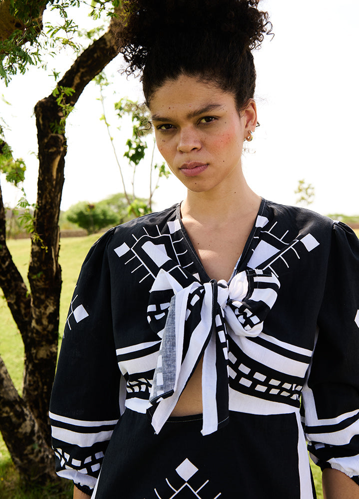 A Model Wearing Multicolor Linen Cotton Black Matchesdahlia Dress, curated by Only Ethikal