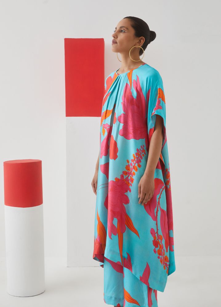 A Model Wearing  Digital Print Multicolor Bemberg Blue Rose Kimono Kurta+ Trousers, curated by Only Ethikal