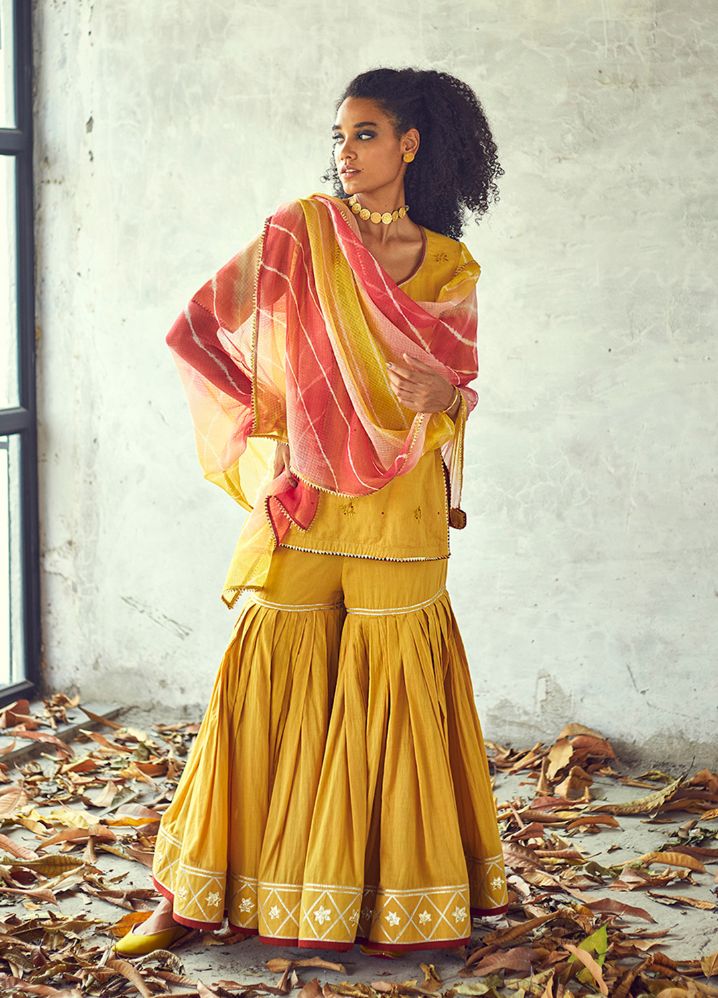A Model Wearing Yellow Pure Cotton Rangeen Odhni, curated by Only Ethikal