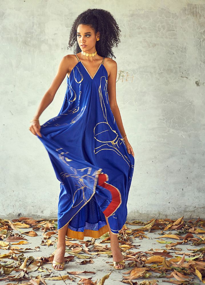 A Model Wearing Blue Pure Cotton Neel Poshak (Set Of 2), curated by Only Ethikal