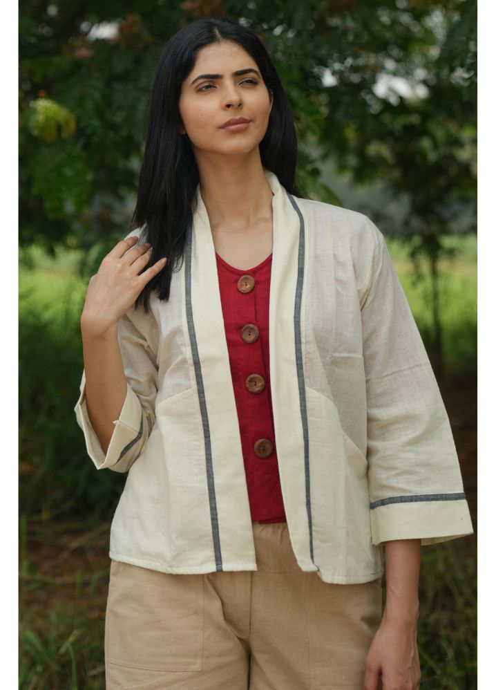 A Model Wearing  Beige Pure Cotton Muslin Feather Grey Border Muslin Top, curated by Only Ethikal