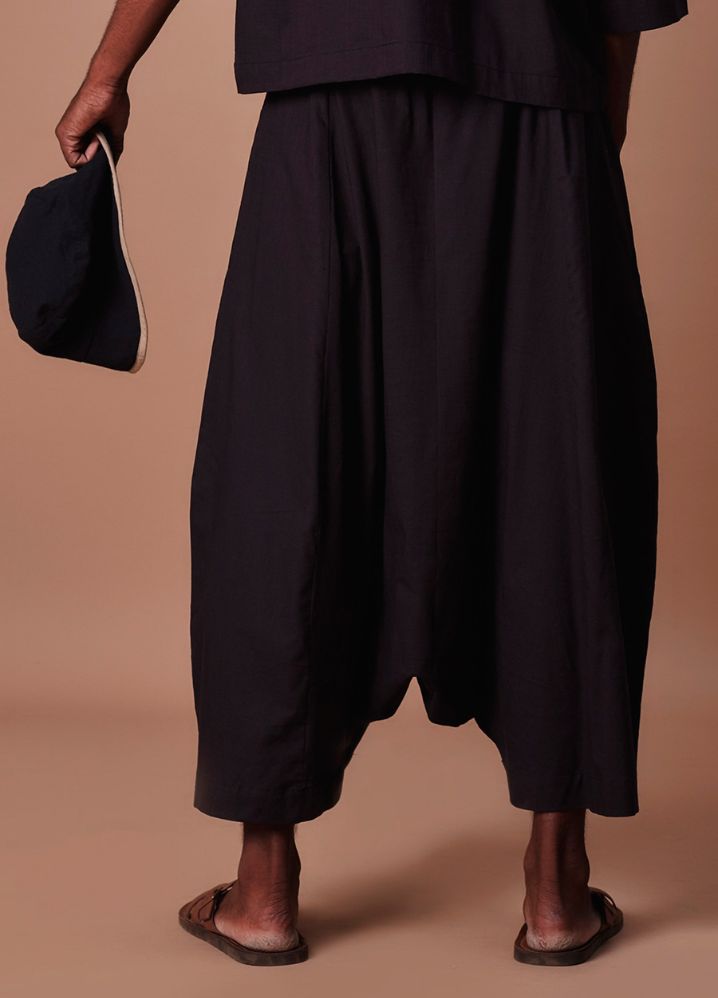 A Model Wearing  Black Pure Cotton Black Easy Fit Harem Pants, curated by Only Ethikal