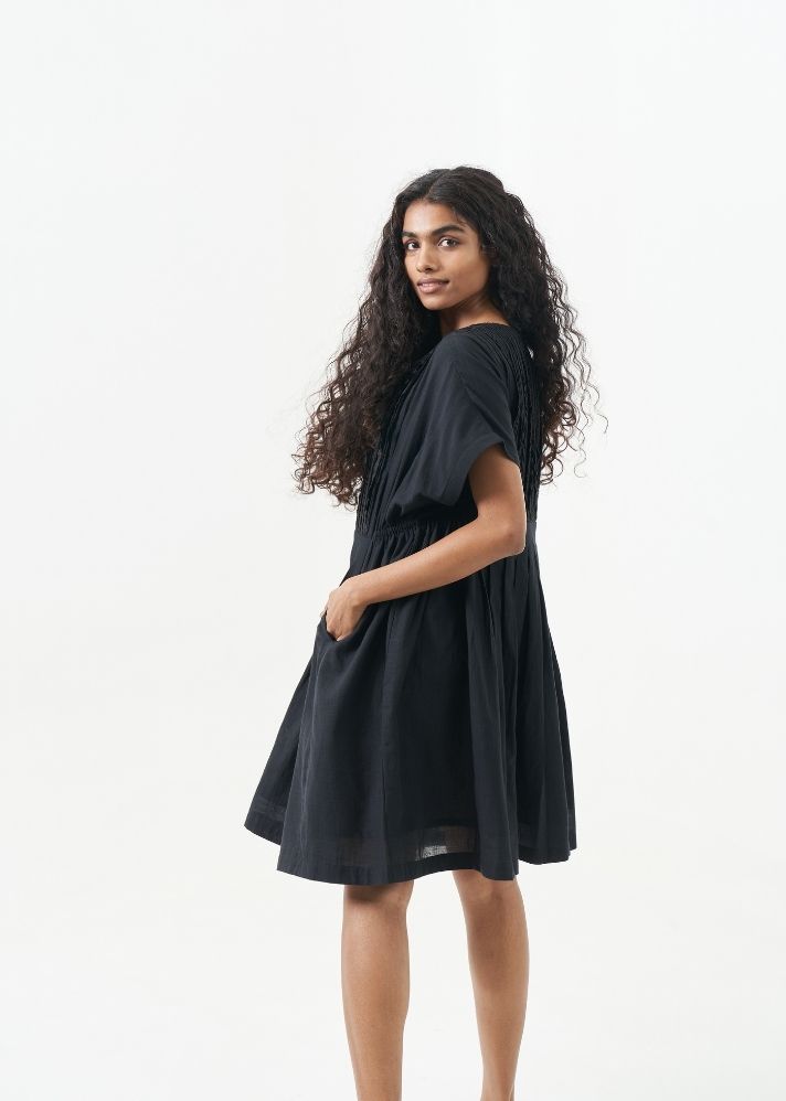 A Model Wearing Black Handwoven Cotton Black relaxed fit short dress, curated by Only Ethikal