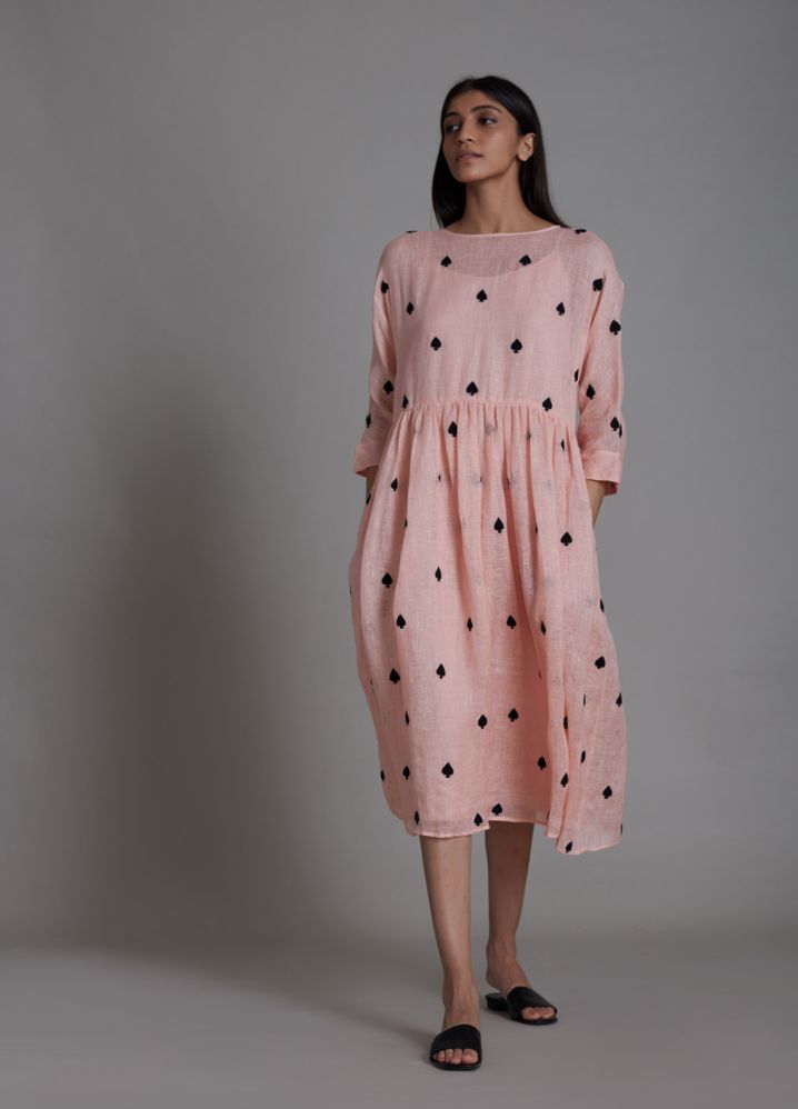 A Model Wearing Pink Linen Teen Patti Dress- Pink, curated by Only Ethikal