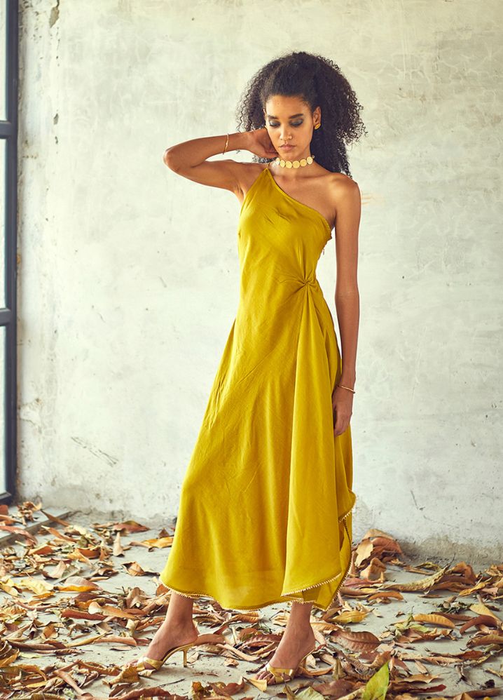 A Model Wearing Yellow Pure Cotton Surajmukhi (Set Of 2), curated by Only Ethikal