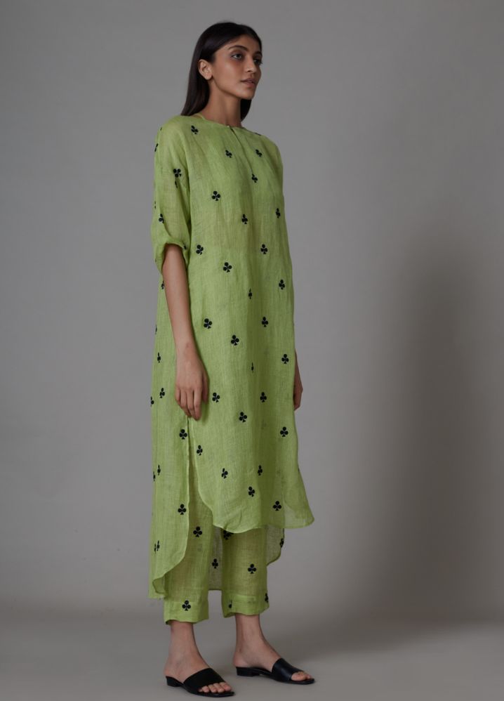 A Model Wearing Green Linen Trump Card Set- Green, curated by Only Ethikal