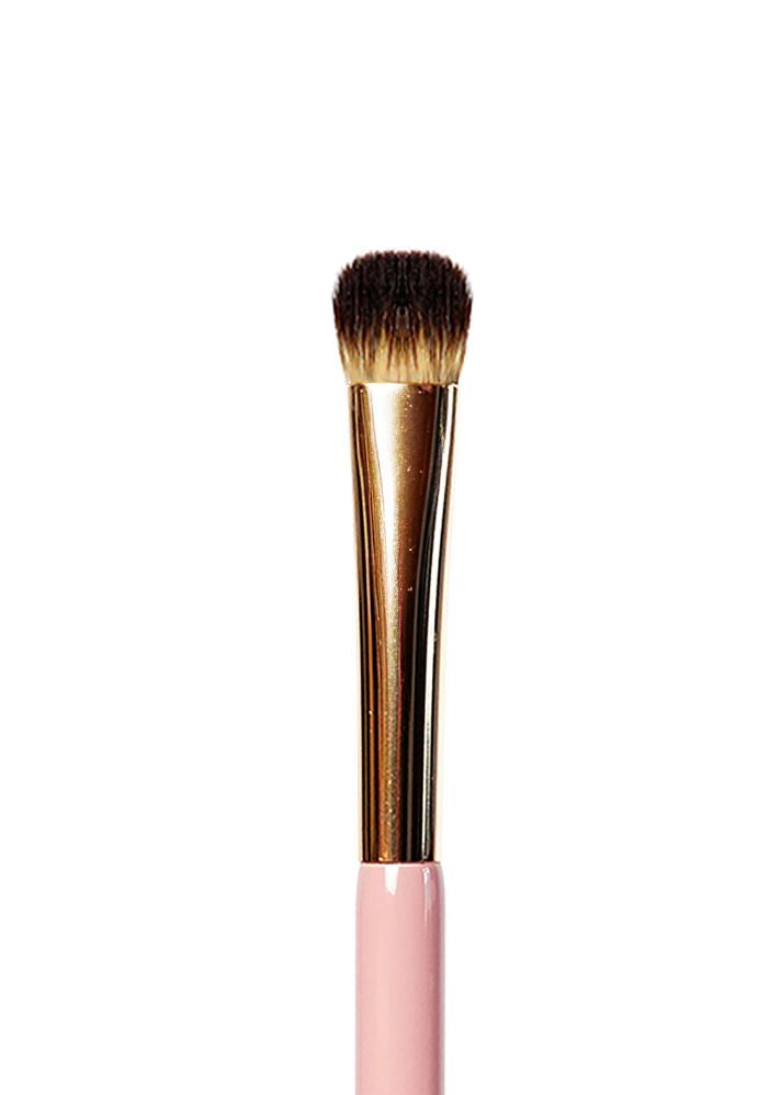 Product image of   Eyeshadow Brush, curated by Only Ethikal