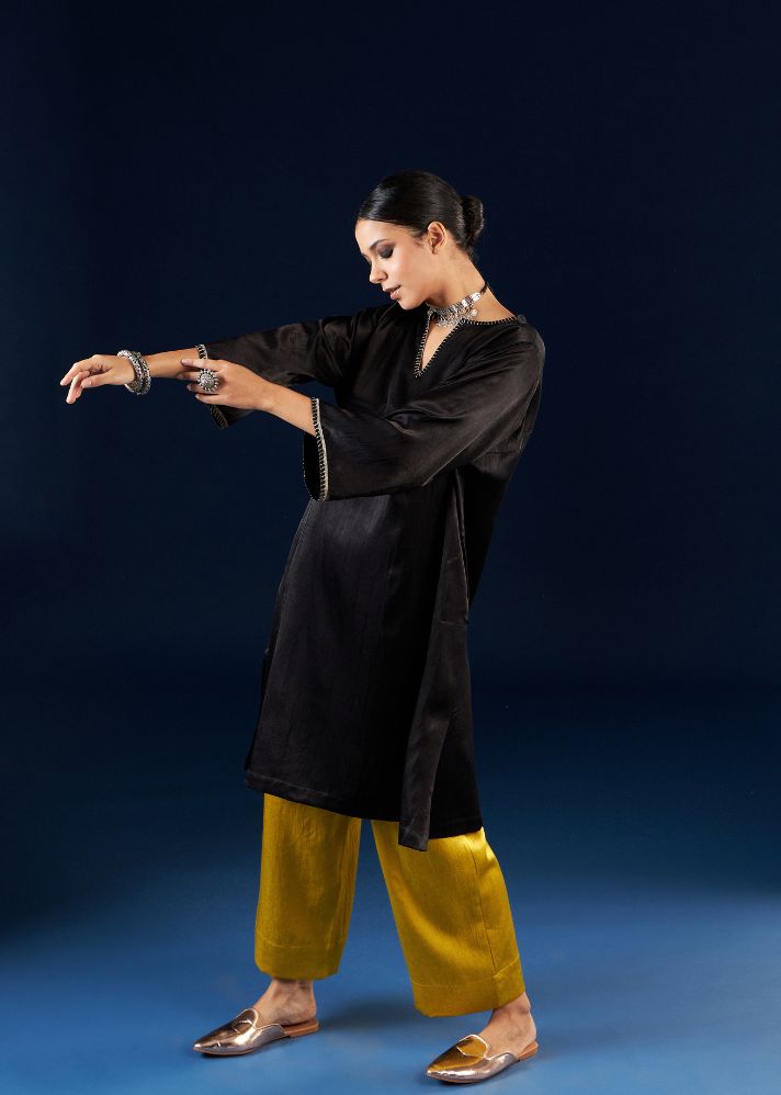 A Model Wearing Multicolor Silk Coal Black & Gold Yellow Kalidaar Kurta Set- FC-2310, curated by Only Ethikal
