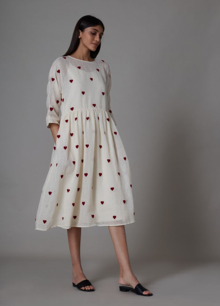 A Model Wearing White Linen Teen Patti Dress - Oatmeal, curated by Only Ethikal