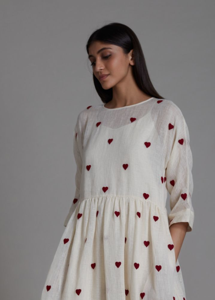 A Model Wearing White Linen Teen Patti Dress - Oatmeal, curated by Only Ethikal