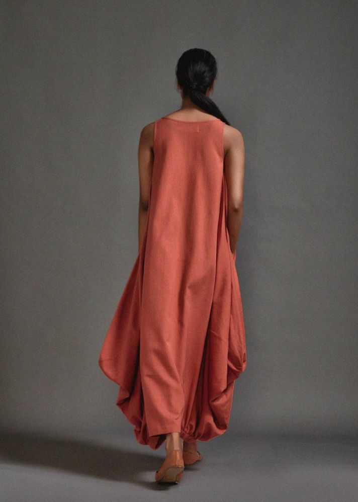 A Model Wearing Rust Handwoven Cotton New Vari Aakar , curated by Only Ethikal