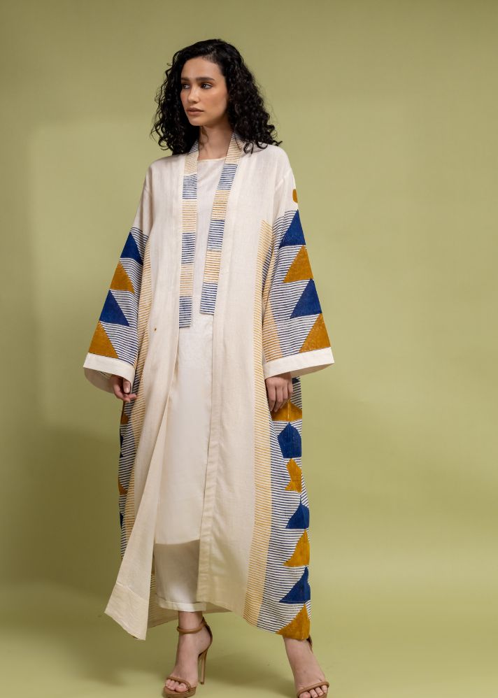 A Model Wearing White Handwoven Cotton Triangular Off White Abaya, curated by Only Ethikal