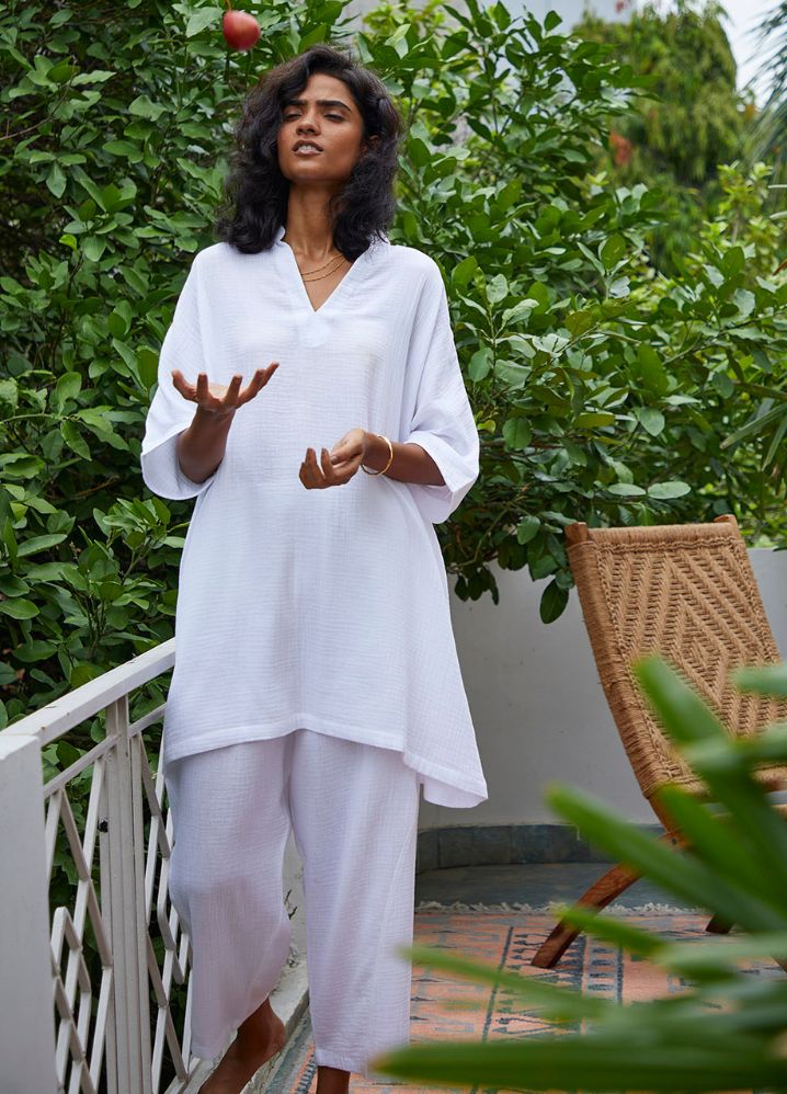 Woman wearing White Pure Cotton Moonshine Co-Ord Set by Kharakapas curated by Only Ethikal