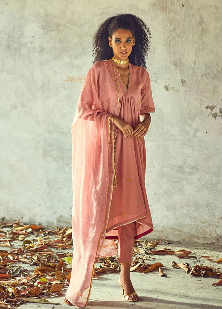 A Model Wearing Pink Pure Cotton Kamal Chunari, curated by Only Ethikal