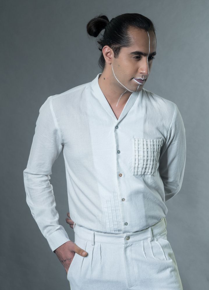 A model wearing  White Jute Pants With Mat Pocket, curated by Only Ethikal